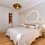 Large Apartment, Chic And Cozy - Apartment *