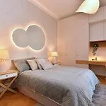 Large Apartment, Chic And Cozy - Apartment *